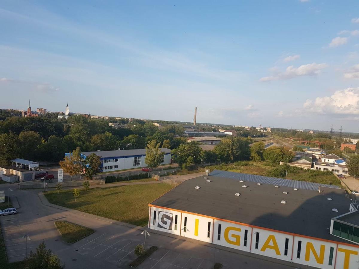 Apartament Erfolg 1 다우가프필스 외부 사진