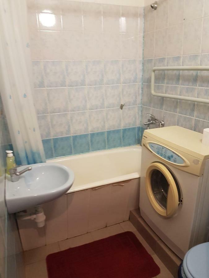 Apartament Erfolg 1 다우가프필스 외부 사진
